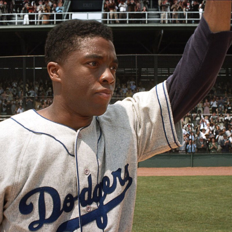 내게 채드윅 보스만은 블랙팬서 이전 최초의 아프로-아메리칸 메이저리거 재키 로빈슨을 열연한 영화 ‘42’로 기억되는데, 공교롭게도 오늘이...