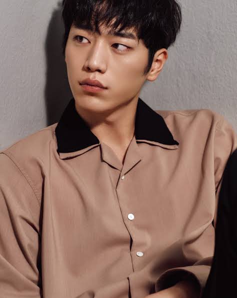  #SeoKangJoon• 26 years old (Oct 12, 1993)Latest drama: When the Weather is Fine