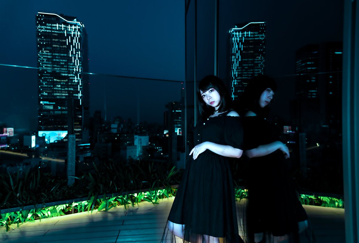 非現実 Twitter Search