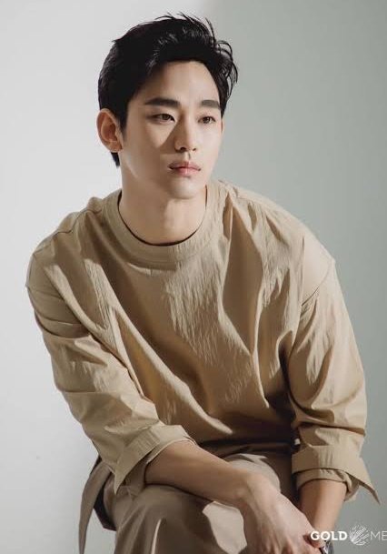  #KimSooHyun• 32 years old (Feb 16, 1988)Latest drama: Its Okay To Not Be Okay