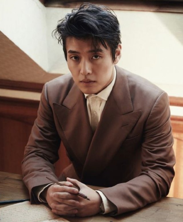  #KangHaNeul• 30 years old (Feb 21, 1990)Latest drama: When The Camellia Blooms