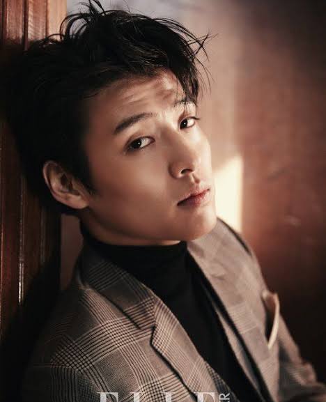  #KangHaNeul• 30 years old (Feb 21, 1990)Latest drama: When The Camellia Blooms