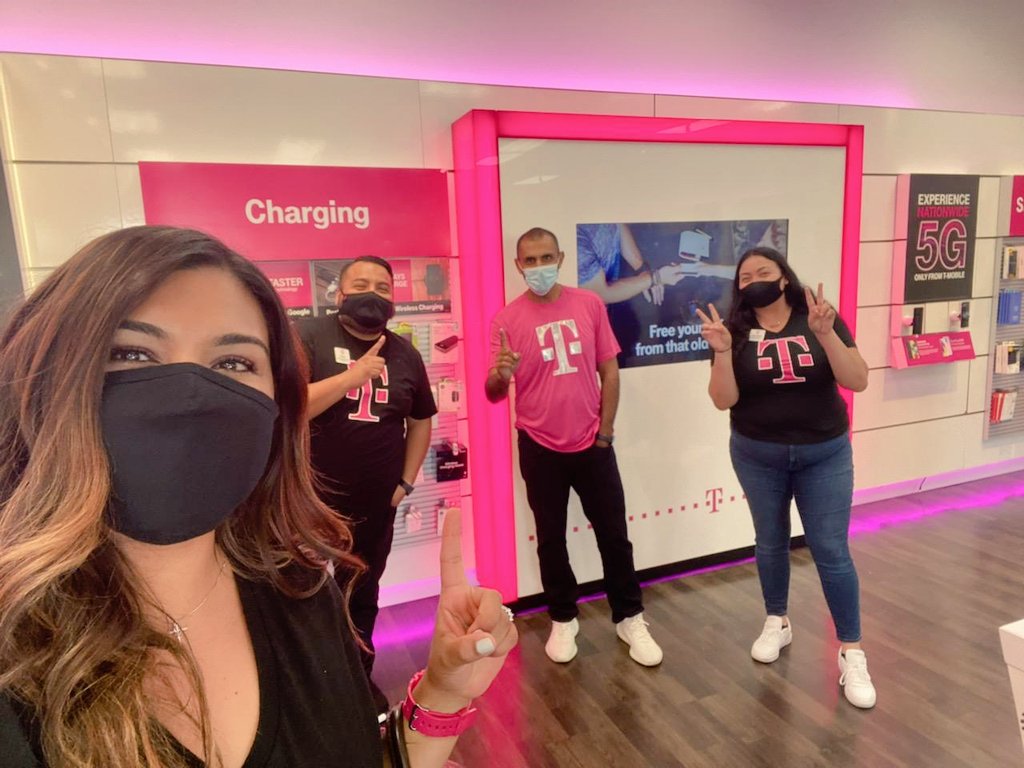 BreRamirez20's tweet photo. Great visit with Samantha and her team 💕 love her energy! #BeastLA  #LAEast #WV #CustomerObsessed @JB_P100D @rwashley1 @SamSindha https://t.co/rJQcMJP9Te