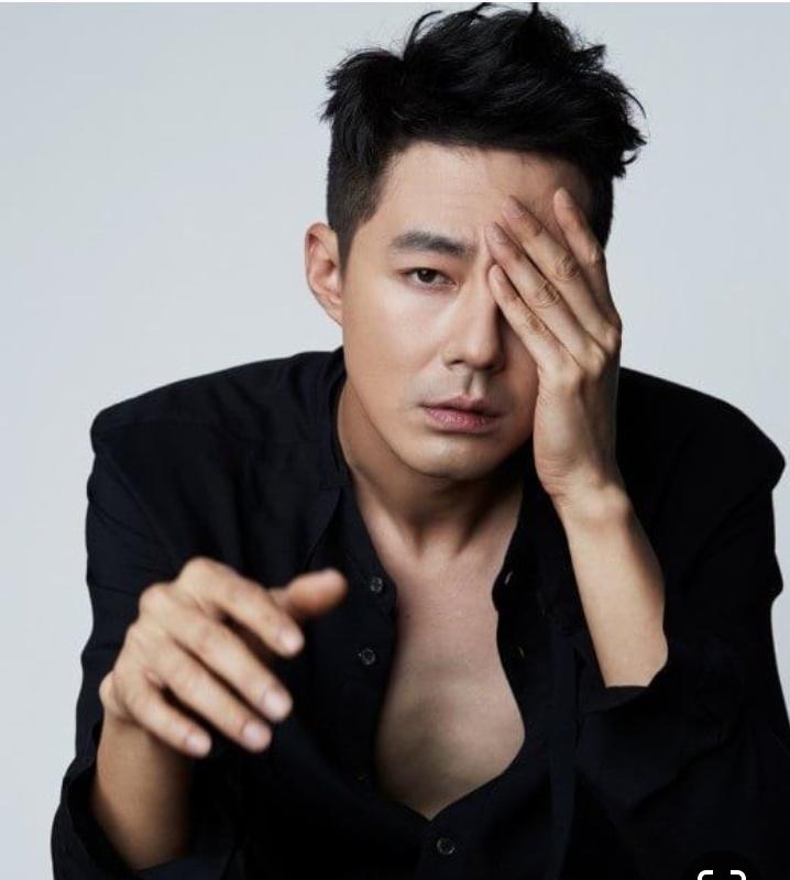  #JoInSung• 39 years old (July 28, 1981)Latest drama/film: The Great Battle , The King