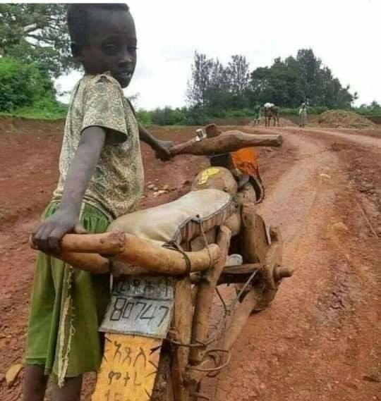 VovinamUI's tweet image. Truly, happiness is unique to every person.
This kid shows how gratified he is for his wood piece art

Visit vovinamuniversity.com for more #IntelligentMind #EnlightenedSpirit #PersonalEnrichment