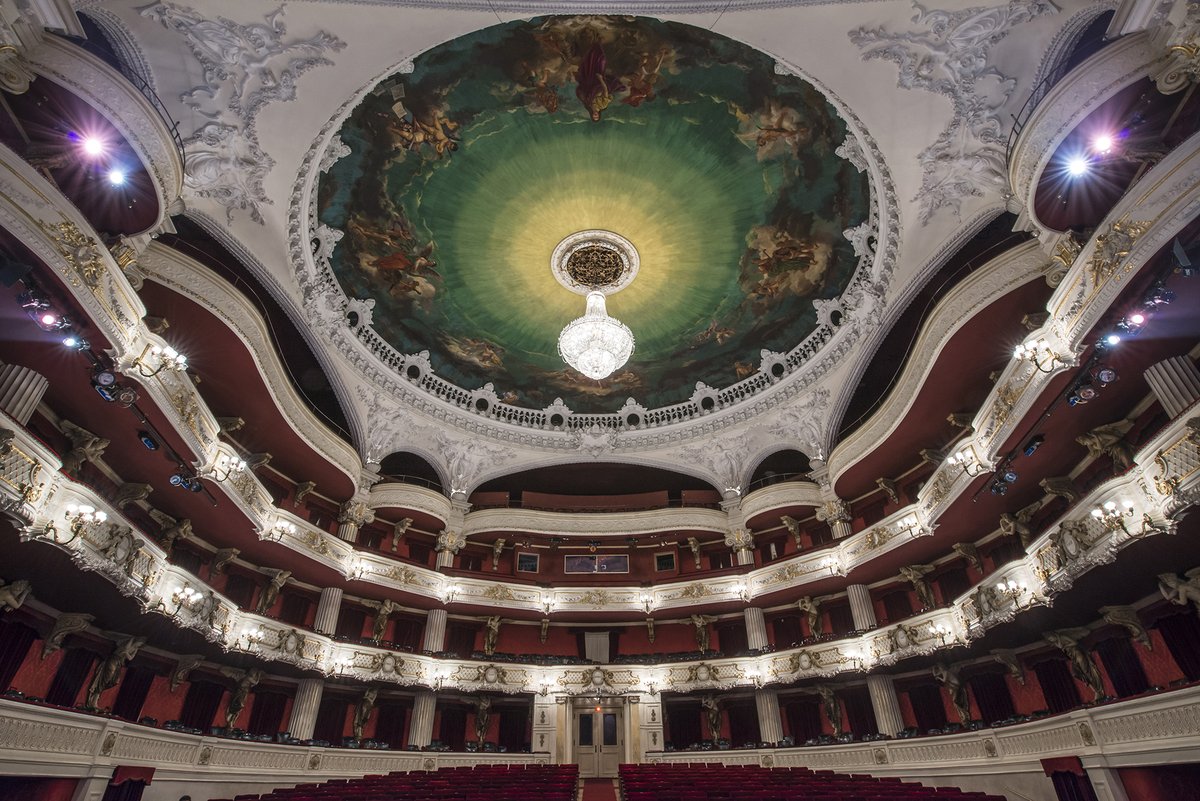 63. Teatro Municipal, Santiago de Chile