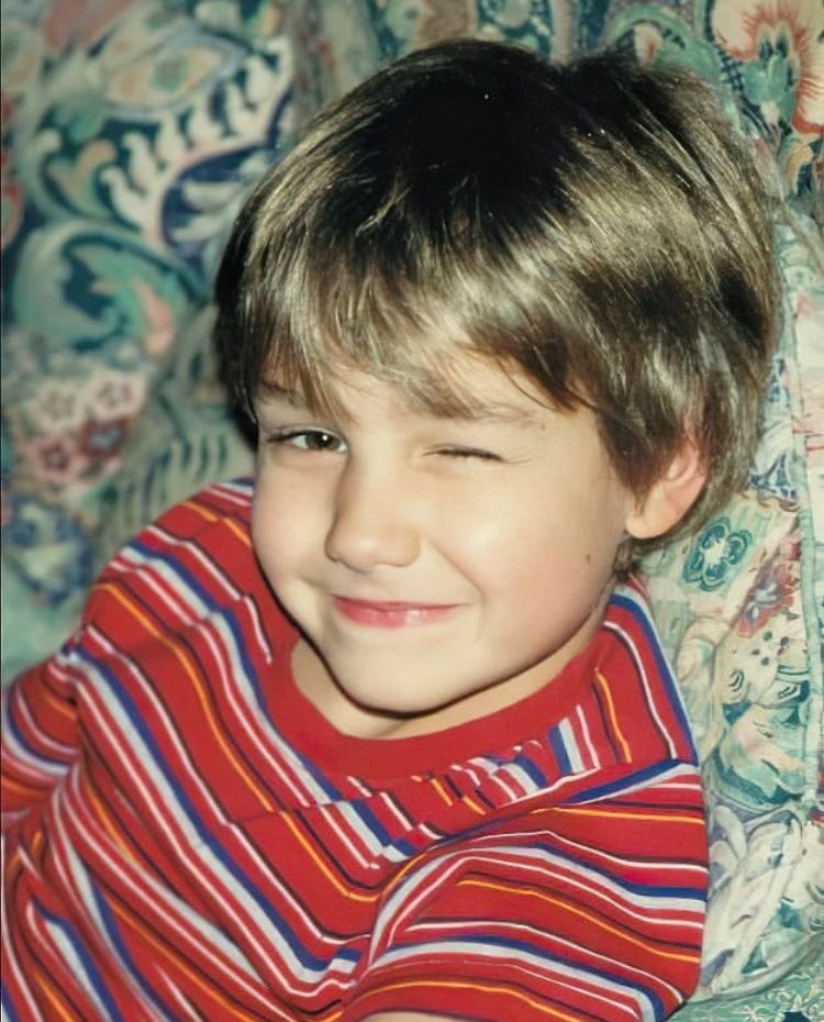 . * HAPPY BIRTHDAY LIAM PAYNE: A MINI THREAD   * . 