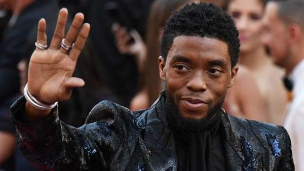 TylerGivens4's tweet photo. RIP Chadwick Boseman. #WakandaForever https://t.co/TC0fcWzSQC