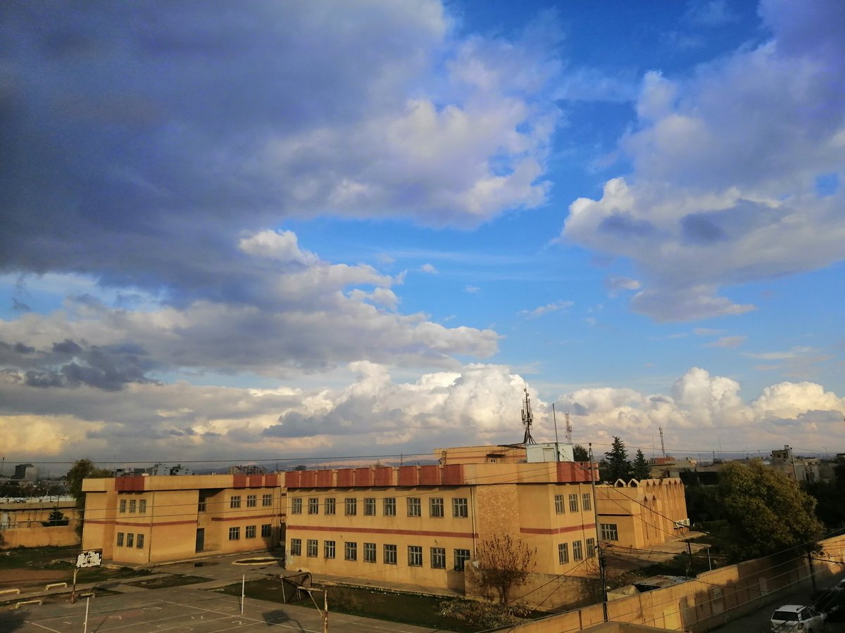 Redar_88's tweet photo. #erbil #Kurdistan #photography #school https://t.co/Vp3ewx5vrG