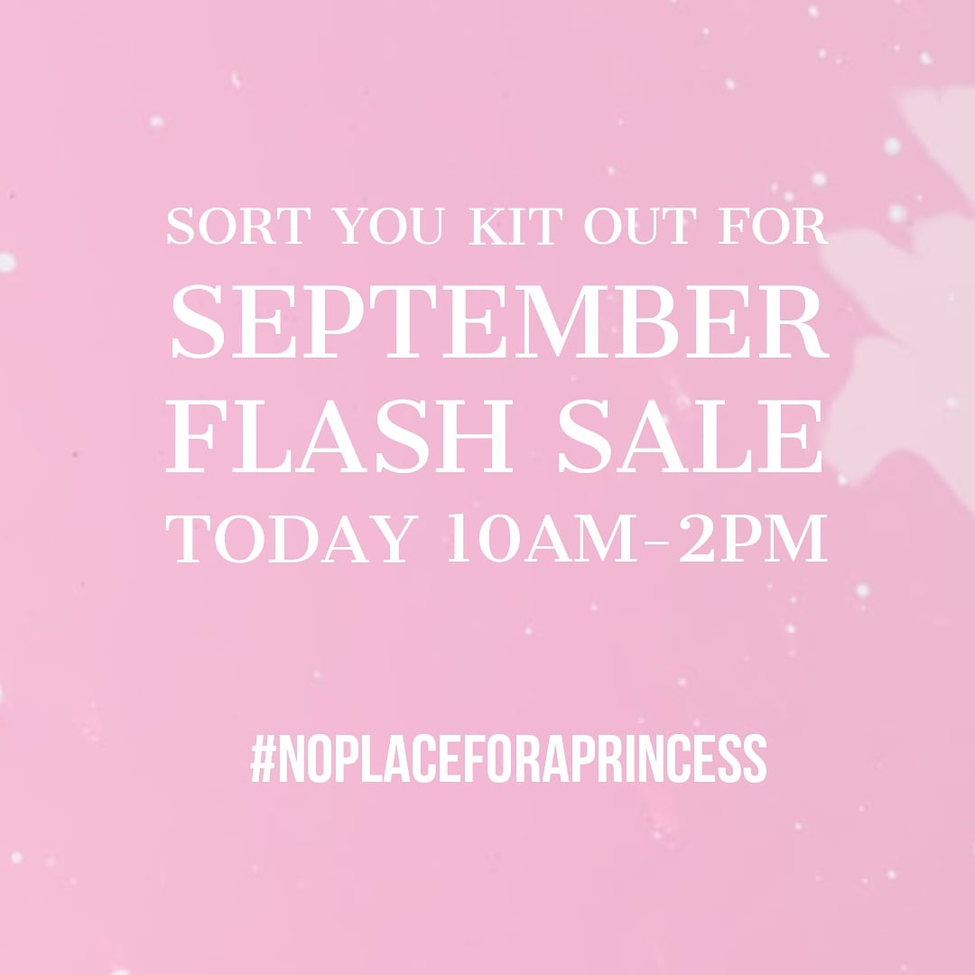 Today 10am-2pm online and in the Shop. Everything will be reduced a little bit. And at 2pm...It's over. You have to think fast and move quickly for a QueenB Sale! Why? Our full price is a fair price so when we reduce our clothes, it's never for long #NoPlaceForAPrincess