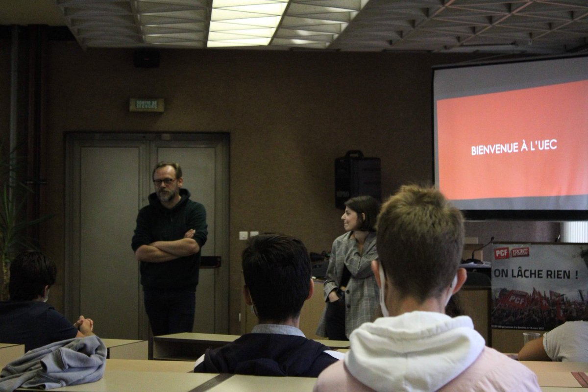 [SÉMINAIRE DE RENTRÉE]

🎓 Ce matin débute le séminaire de rentrée des étudiant.e.s communistes par le mot d'accueil de <a href="/Fabien_GB94/">Fab GuillaudBataille</a>, secrétaire fédéral du <a href="/pcf_94/">PCF Val-de-Marne</a>  : ⤵️