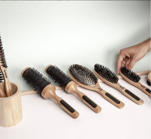Kentbrushes's tweet photo. With a range of styles, which of Kent's Perfect For brush is the tool for you? 😍
#KentBrushes #PerfectFor #Hairbrush https://t.co/UWrtxPOYfY