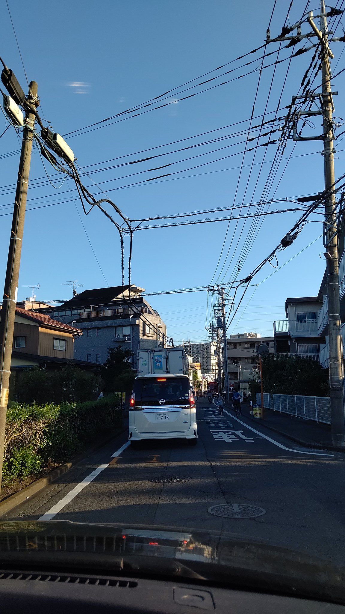 もてなし家 古淵店 東淵野辺で家事が発生 中央教習所から古淵駅に向かう道が通行止めです T Co Emkqfl8bkm Twitter