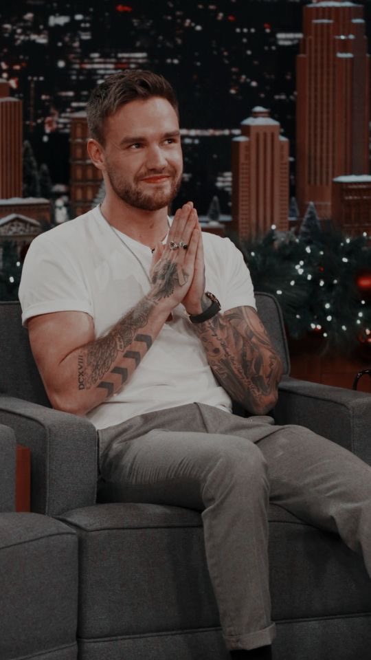 Happy Birthday Payno   ily  @LiamPayne  #HappyBirthdayLiam so here is a thread of many pics, memes, tweets, and just things liamalso here is my Spotify playlist for him if anyone wants it https://open.spotify.com/playlist/1q9ytK8Mi4f8byplviSd4s?si=2JkVcai7RRqS67lZMDxrfw