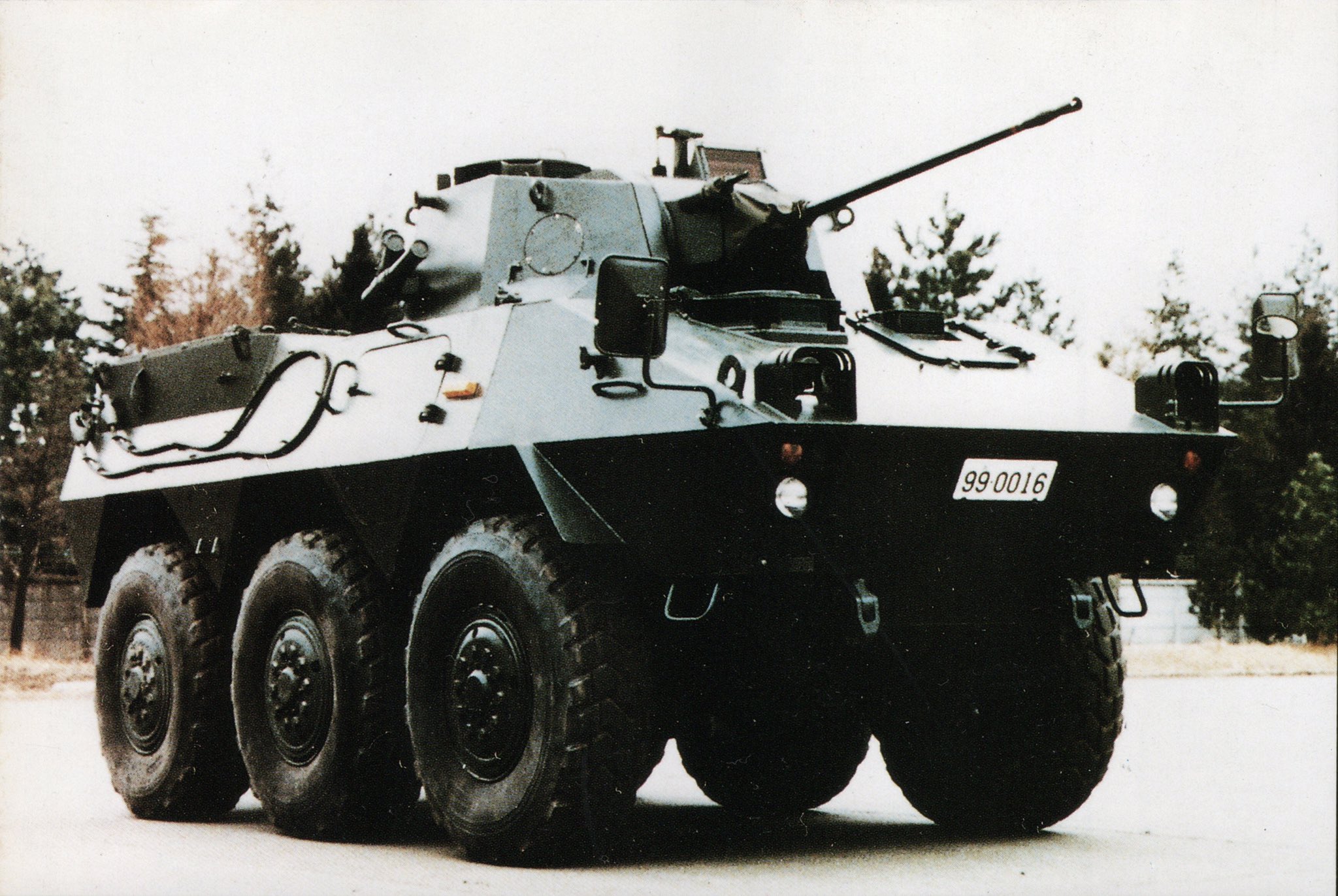 87式偵察警戒車用機関 73式大型トラック とっちん 87式偵察警戒車｜87RCV・ブラックアイ｜陸上自衛隊装備品｜陸自