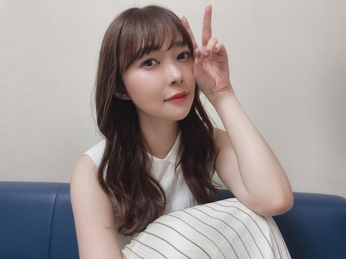 指原莉乃 宮脇咲良直伝の 最旬ヘア を披露 めっちゃ可愛いよ お顔も髪型も天才カワイイ の声 話題 Abema Times