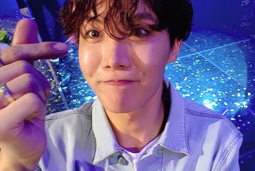 hobi is here to cheer you on!!! just trust yourself, remember to have and find hope