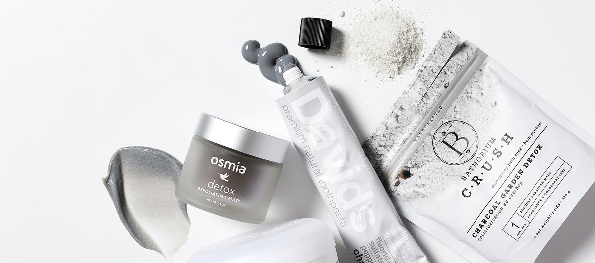 Not just a fad, charcoal is a natural clarifying powerhouse that draws out dirt, oil, and impurities like a magnet. Read on for our fave charcoal products --> blog.thedetoxmarket.com/activated-char…