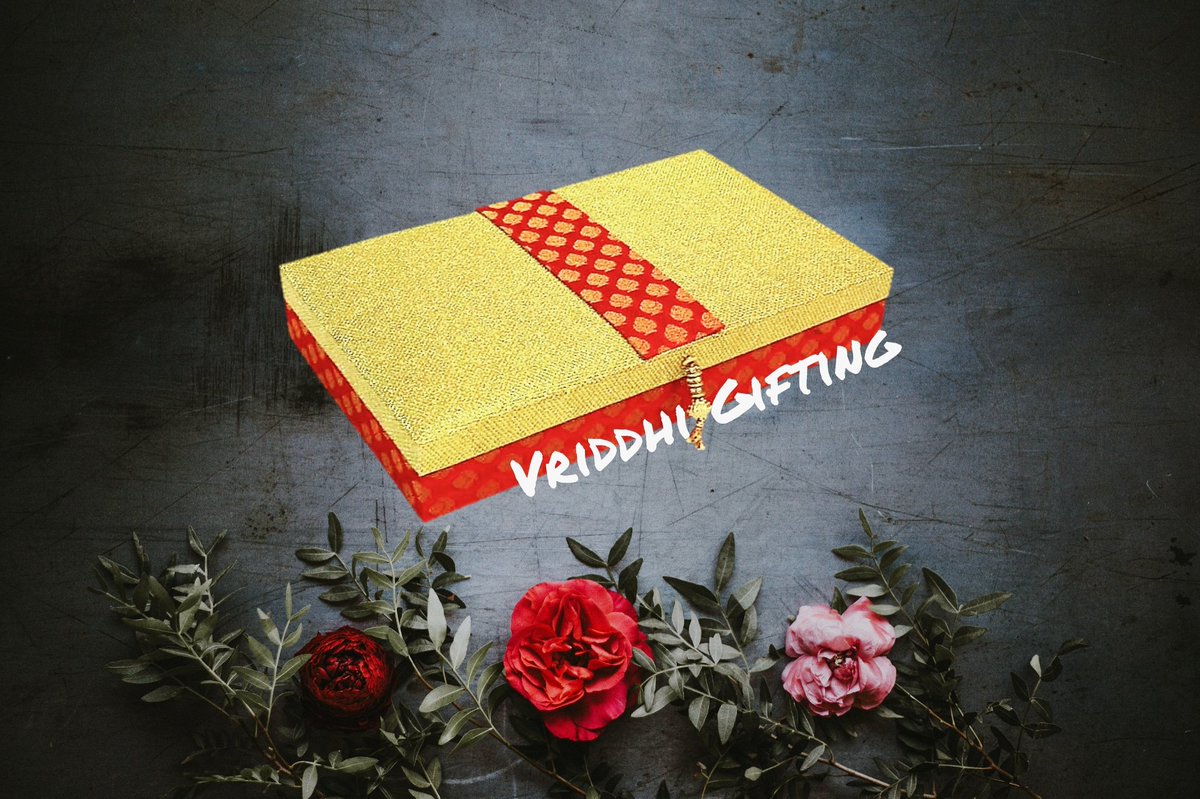 VWrap's tweet photo. Gift Packing options. 
#Diwali #boxes #Giftboxes  #TROUSSEAU #trousseaupacking #gift #giftideas #wrapping #Packing #gifts #weddingpackaging  #bride #groom #shaddi #india #friends #iphone #punjabi #punjabiwedding #traypacking #baskets #HAMPER #hampers #Giveaways #platter #platters https://t.co/TcZAZaDXQb
