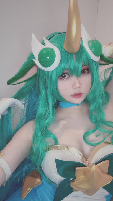 Twitterのコスプレ画像25