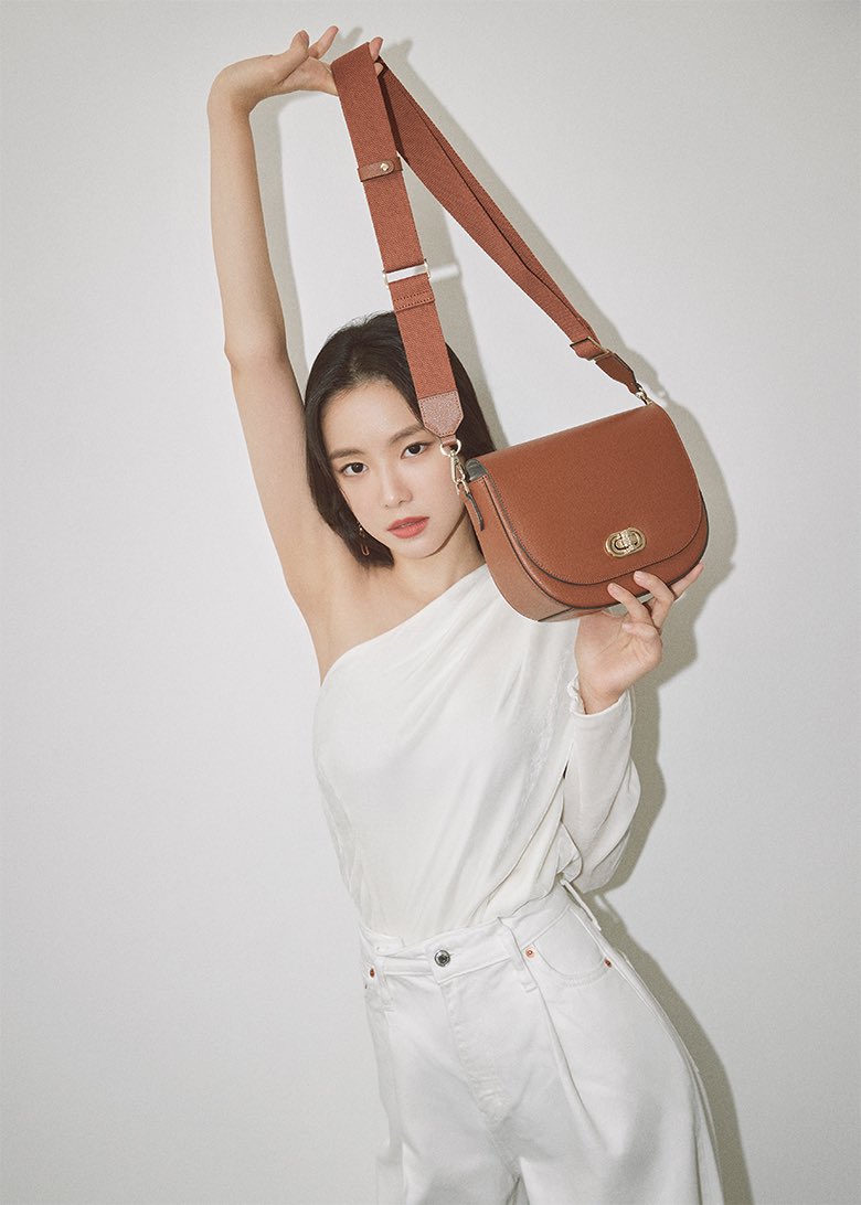 Narrate손나은중국팬사이트 tweet media