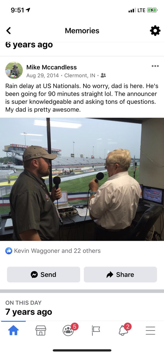 1MikeMcCandless's tweet photo. I would never wish rain upon an #NHRA race, but if it happens next Friday, I know a pair of that can tell stories for an hour or 5 @theLohnes  #HemiShootout #SSAH #ProStock #Mr4Speed https://t.co/IvMSjBlDjq