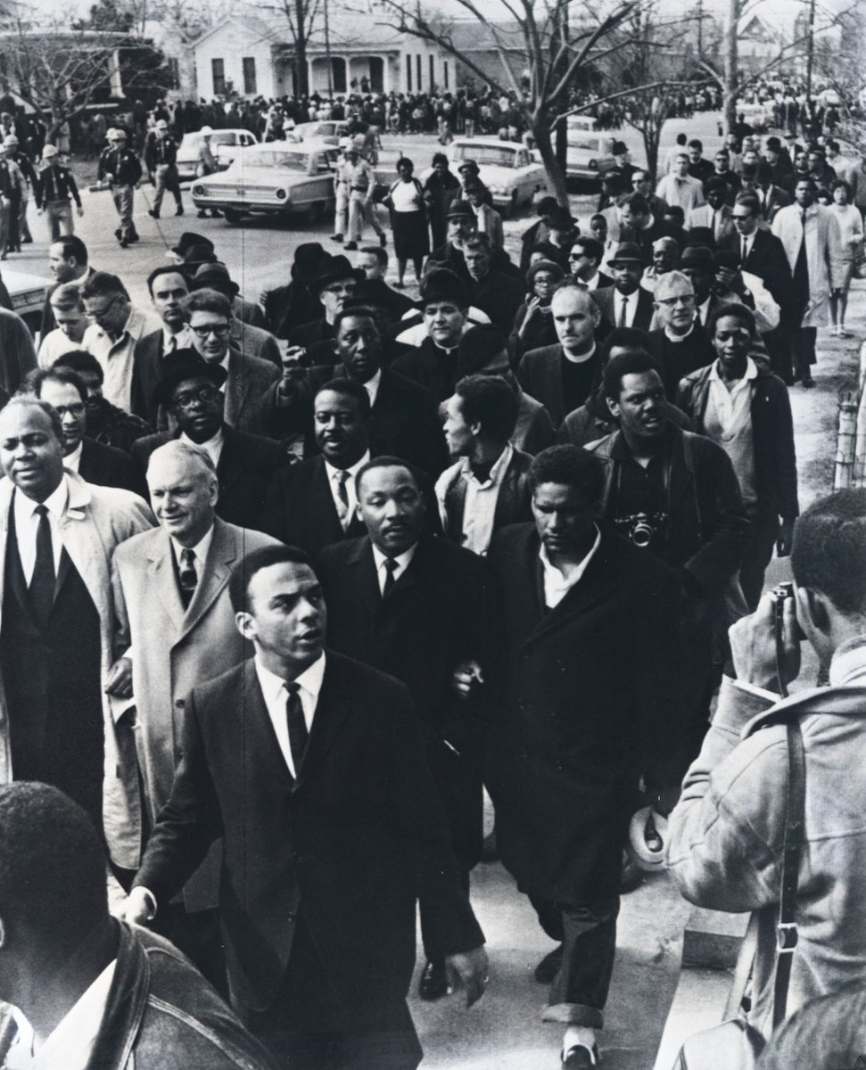 PresbyHistory's tweet photo. Clergymen, including Rev. Dr. Martin Luther King Jr., participating in the Marches to Selma from Montgomery on March 10, 1965.
#WeekofActionPCUSA https://t.co/ERUL3NF4QB