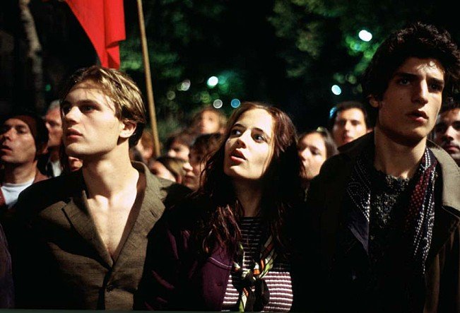 <남매의 여름밤>을 보고 떠올려본 영화 속 유명 남매들 https://bit.ly/3lx02ya #기생충 #토르 #어벤져스 #나를찾아줘 #늑대아이 #그을린사랑 #몽상가들...