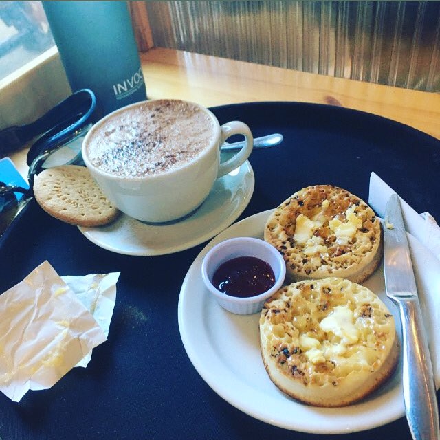 Inspire4Busines's tweet photo. #SaturdayMorning #SaturdayMotivation which came first the crumpet or the swim 🙊 https://t.co/EjWeUPReDL