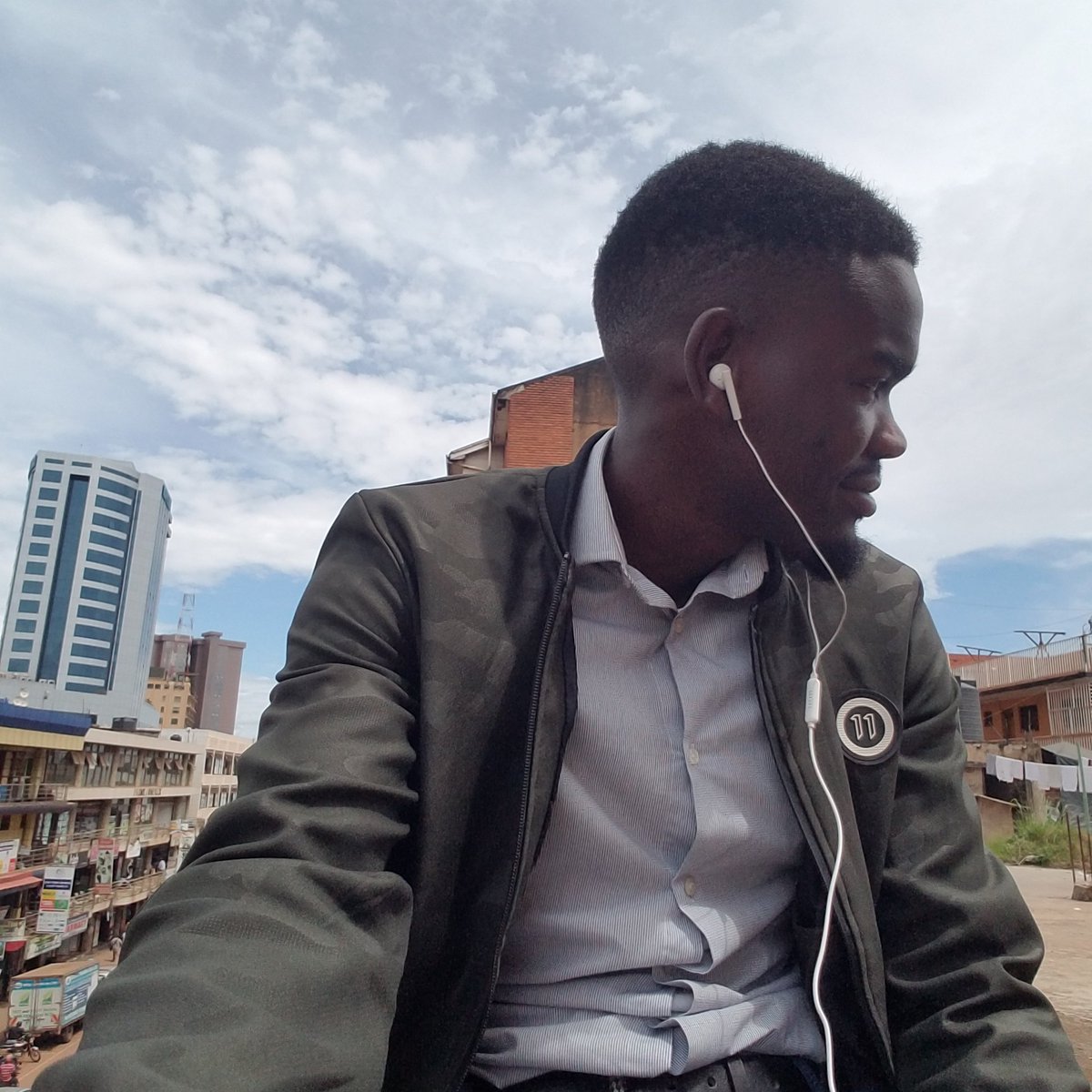 james_baguma8's tweet photo. #NewProfilePic https://t.co/EEUgeRS3zf