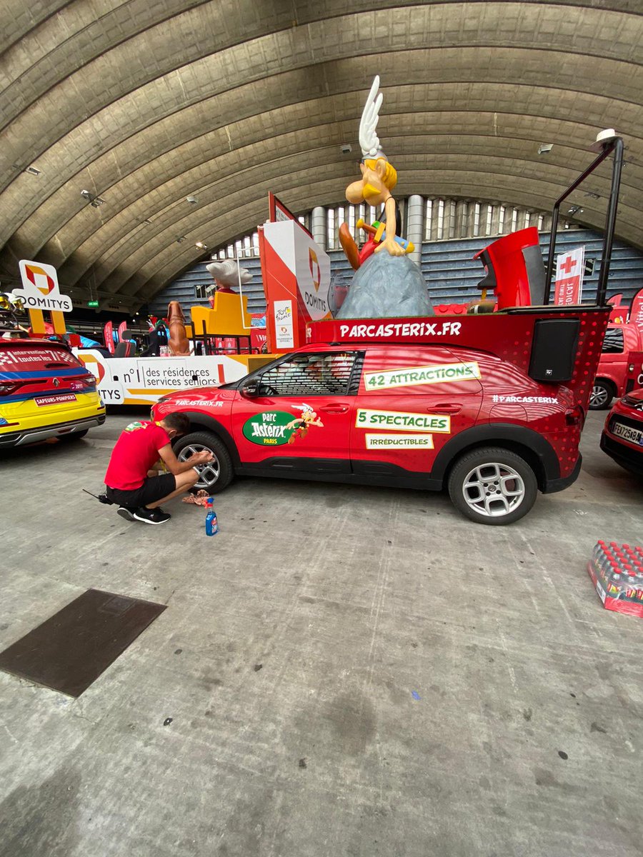 Les caravanes <a href="/AegideDomitys/">DOMITYS</a> <a href="/ParcAsterix/">Parc Astérix</a> @ecosystem_eco sont prêtes à prendre la route. 
Pour cette édition si particulière, nous sommes fiers d’accompagner nos clients, avec près de 60 équipiers et 24 véhicules. 
Rendez-vous à Paris dans 3 semaines 🙏🤞☘️
#TDF2020 #agencebbn
