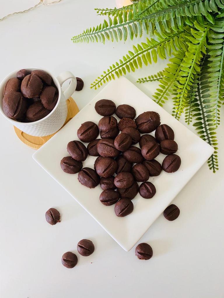 Crispy coffee bean cookies baked in pan. 
#nooven #nobakingsoda #nobakingpowder #eggless #cookies #honemade #MasterChef  #homebake #hebbarskitchen #yourfoodlab #cookwithvidhi #Coffee #CoffeeLover
Follow recipe on YouTube 
youtube.com/c/CookWithVidhi