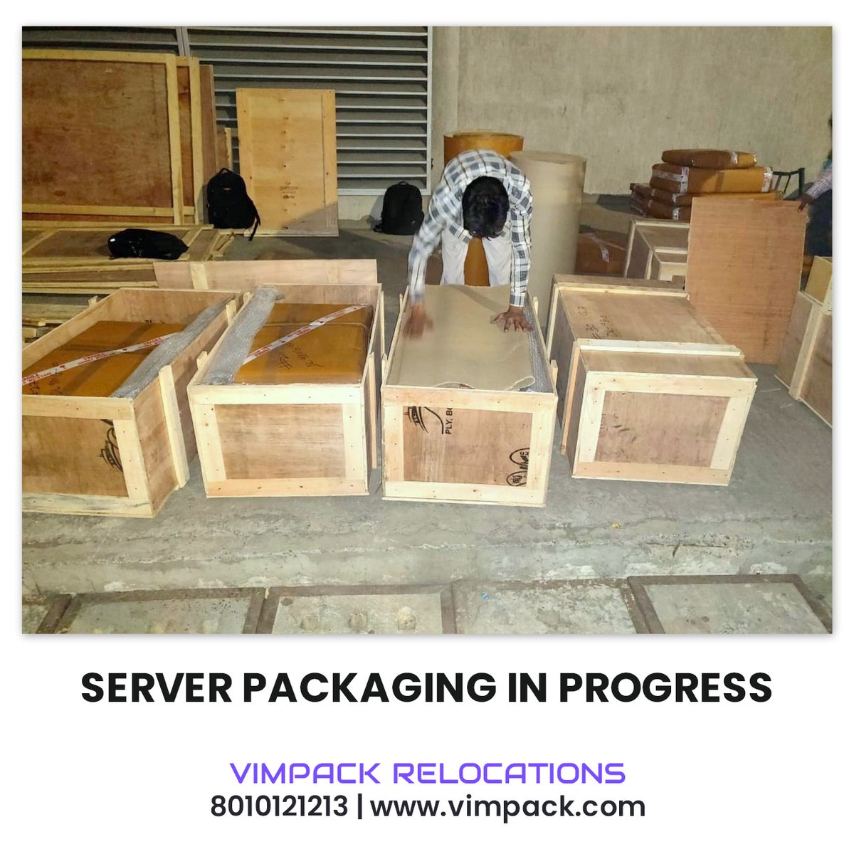 VimpackR's tweet image. Servers are as heavy as fragile, we know how hard it may be to package them and ship them. 

#ITserver #vimpackrelocations #delhite #delhincr #moversandpackers  #movingcompany #relocationservices #bangalore #ITServices