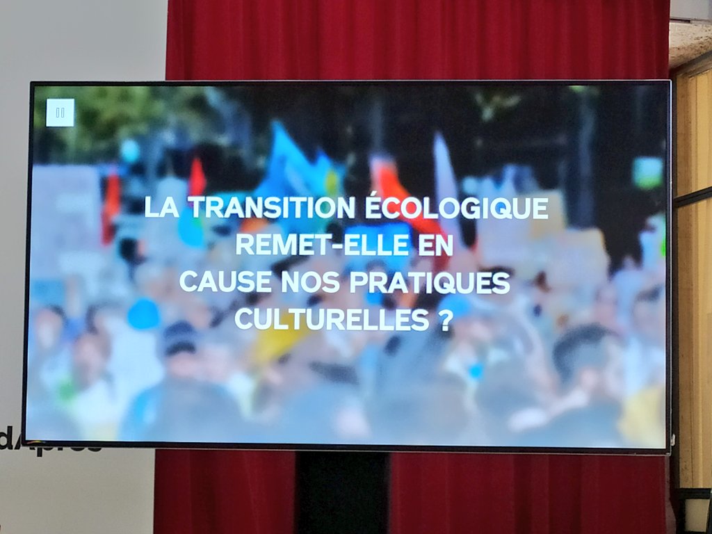 VincentTISON's tweet image. #RdvGauchedApres atelier #culture
 🗣️Partager ou réutiliser du matériel entre producteurs, faire circuler les oeuvres, spectacles, expos entre villes, mieux mesurer l'impact carbone de nombreuses idées pour une culture éco responsable 🌻🌹😘