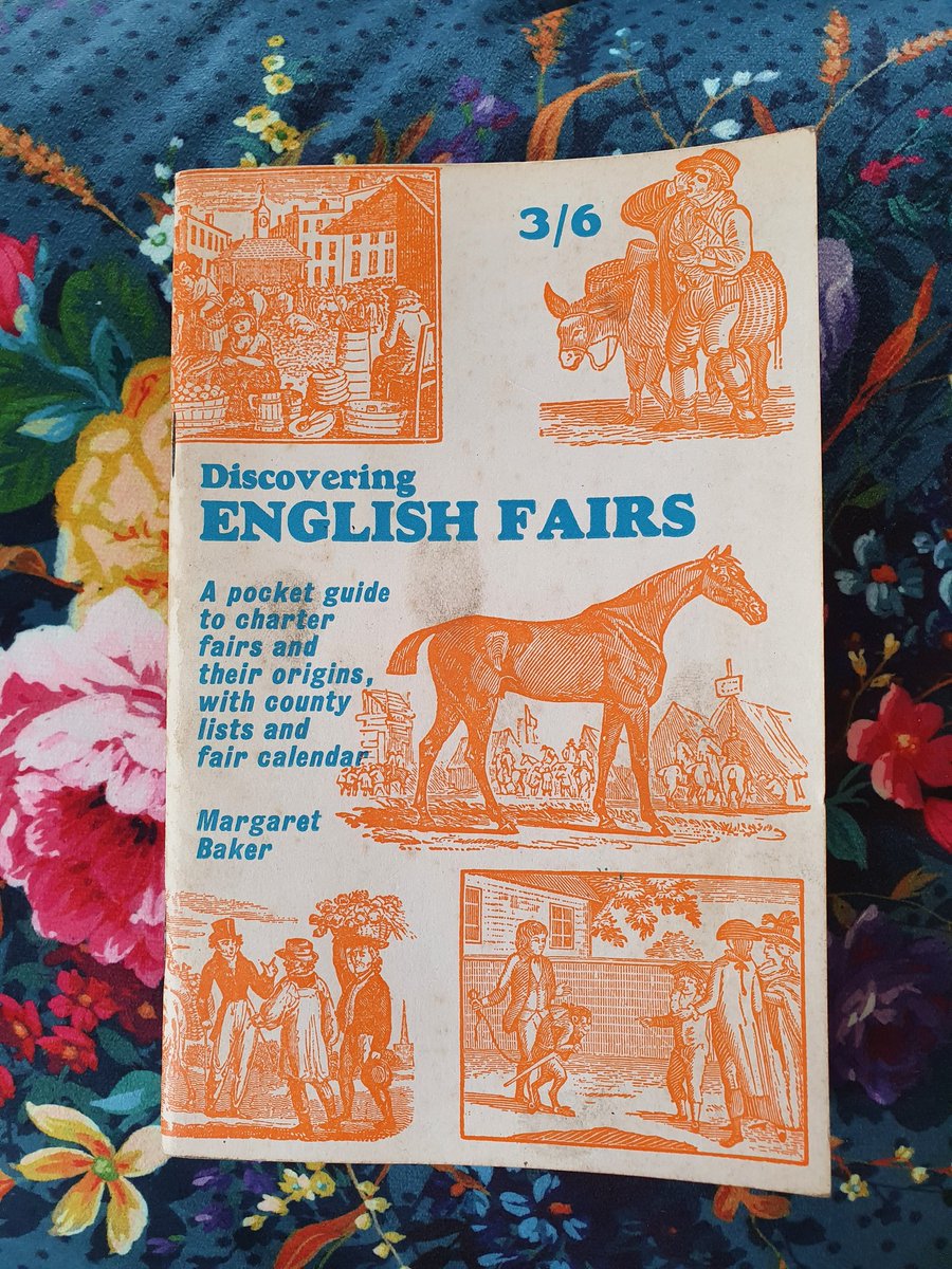 CeeChampion's tweet image. This is why I love old books. You never know what you will find inside ❤

A sheet of &apos;Sperry and Hutchinson&apos; pink stamps! Which seemed to have been an equivalent to Green Shield stamps. 📖