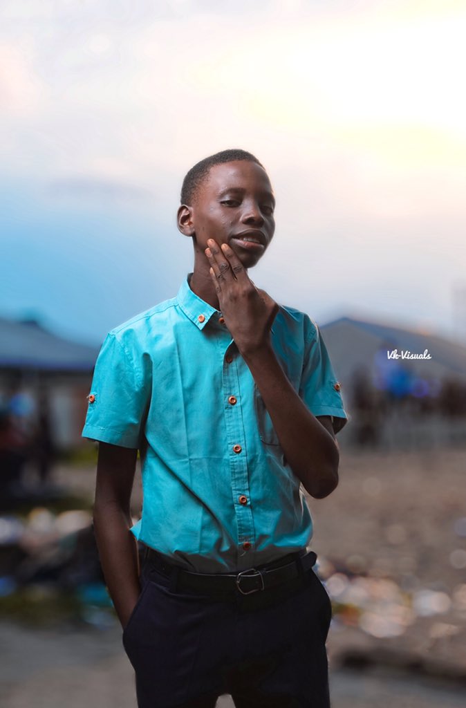 Vincent_Kalu1's tweet photo. Sometimes your joy is the source of your smile, but sometimes your smile can be the source of your joy.🤷‍♂️

Model: Mark Friday

#Vk_Visuals
#MobileLightroom
#Snapseed
#MobileEditor
#PortharcourtPhotographersHub
#PhotoGod https://t.co/W3rAx9WhBv