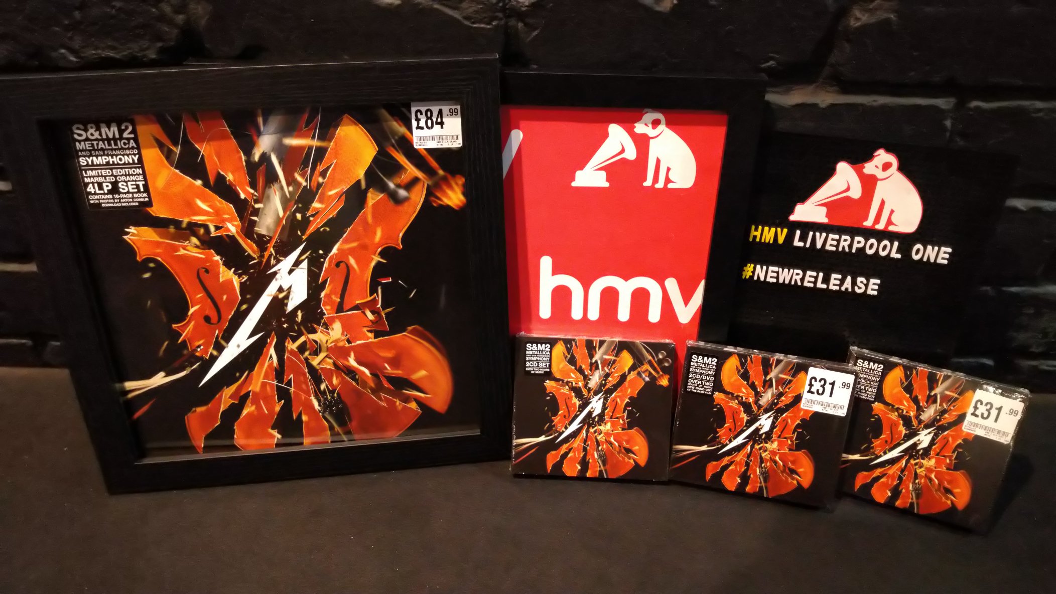 Hmv Liverpool Rock Gods Metallica Have New Live Album S M2 Out Now Grab A Copy In Store Now On A Multitude Of Formats Including 2 Lovely Vinyl Boxsets From 12 99