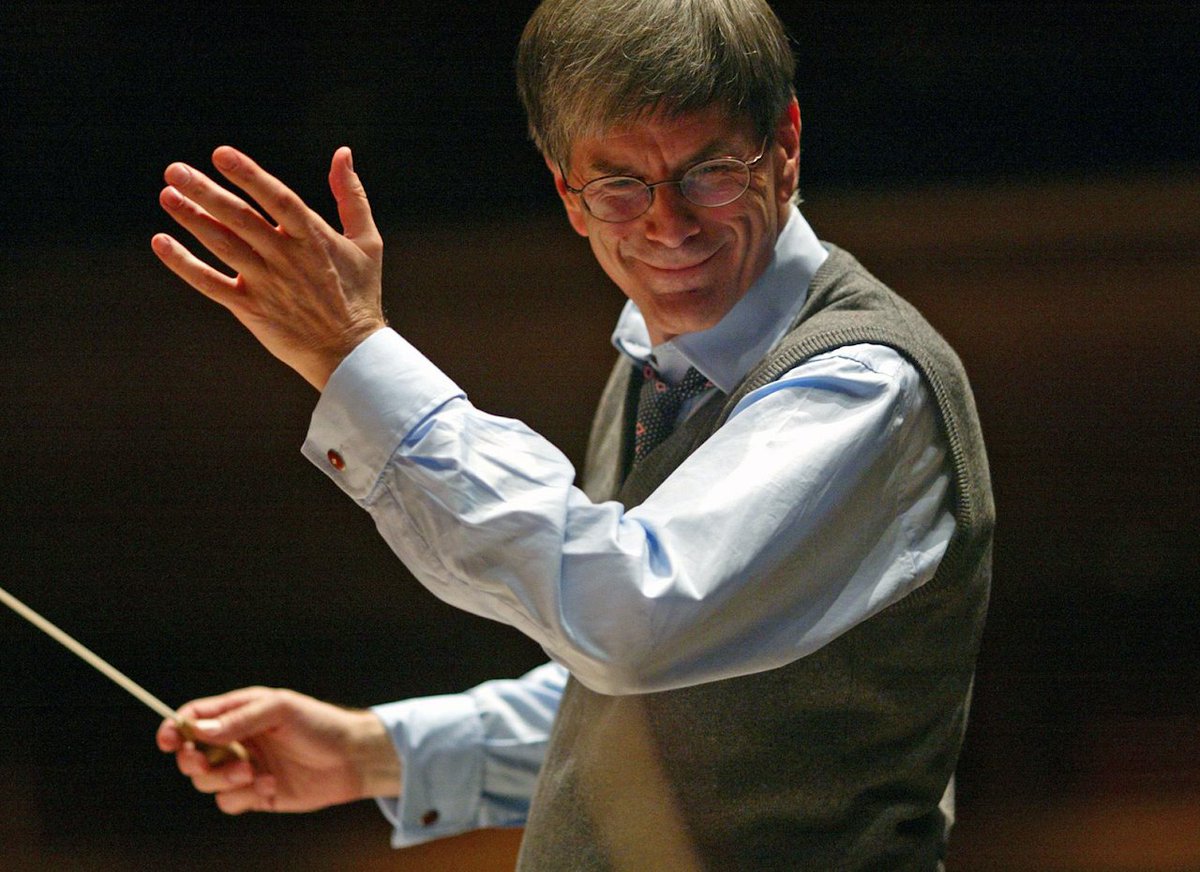 SaveShefChoir's tweet photo. A statement of support from @HilaryConductor: https://t.co/YoTYkQ4Cjd https://t.co/mCPsEZKEWL