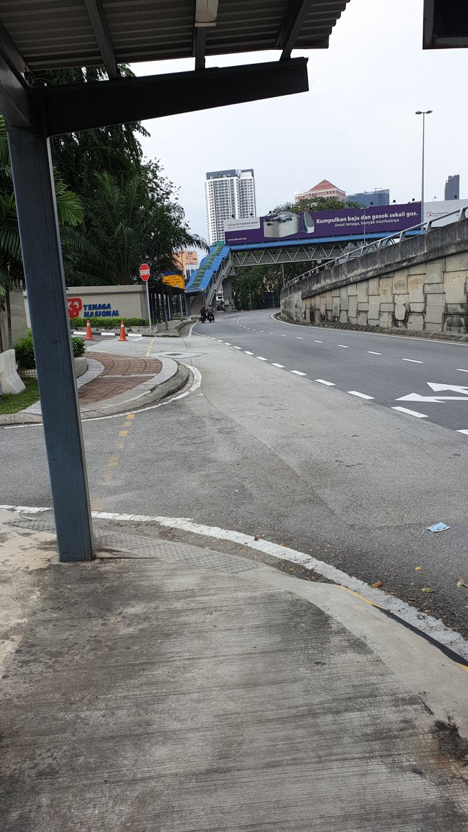 Selepas cross, cont in the same direction & turn left. U will pass TN. I saw an Indian uncle w bike probs, pushing his bike. This young Malay abg stopped & offered to help push the bike w his foot. You can see em riding off tgthr. So nice - this the Msia I want to believe in.