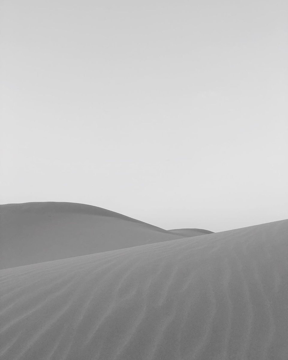 Fabhub_Design's tweet image. Finding calmness.
by @its_chrissi 
.
.
.
#artofvisuals #designspiration #travelphotography #desert #blackandwhitephotography 
 #bnw #bnwphotography #monochrome #blackandwhitephoto #bnwmood #monochromatic #NaturePhotography