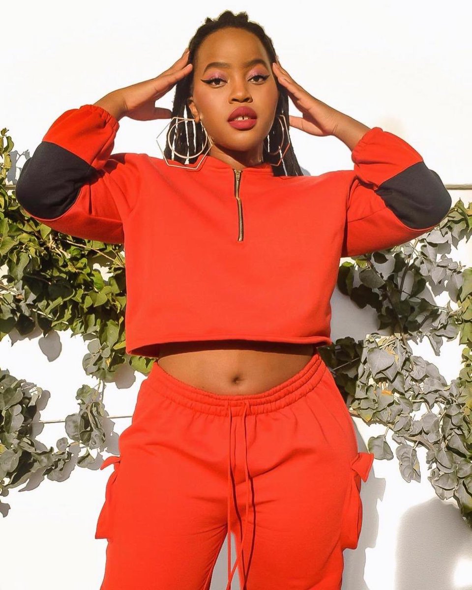 ApessaStudios's tweet photo. Only 2 days left to shop our tracksuit sets! 

Order now: 081 814 6635
Site: https://t.co/HrOymVQjc3 https://t.co/e2IeXJ3qNQ