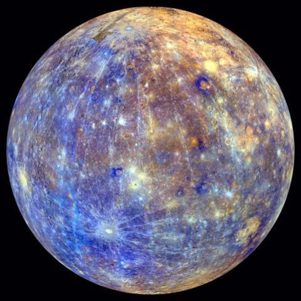 Mercurio è il pianeta più vicino al Sole, con una distanza di 57,91 milioni di chilometri dalla nostra stella: ciò vuol dire che la luce del Sole impiega 3,2 minuti per raggiungere il pianeta. [...]

@la_Guerrini