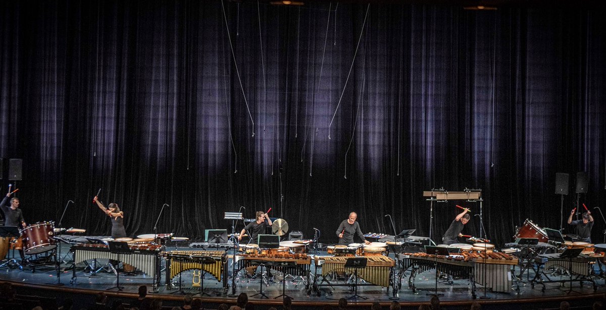 SbgFestival's tweet image. What a ”sound quake” with @GrubingerMartin and #ThePercussivePlanetEnsemble yesterday, August 28, at the Großes Festspielhaus! Stream the concert here: salzburgerfestspiele.at/en/broadcasts/… #salzburgfestival #salzburgerfestspiele #sbgfestival100 📷 SF/Marco Borrelli
