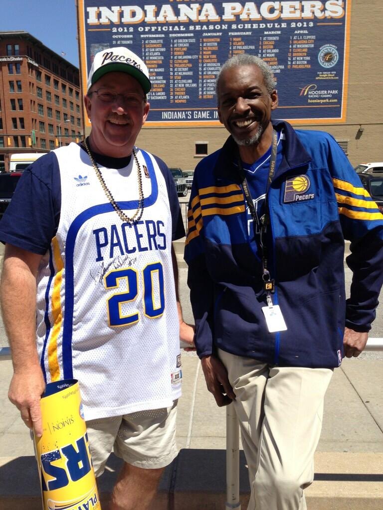 btdew's tweet photo. Happy birthday Darnell Hillman!
#DrDunk https://t.co/tT09HOxT4Q