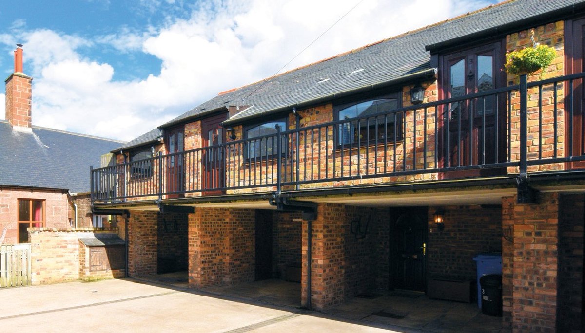 NE_Commercial's tweet photo. We are delighted to bring to the market a holiday lets opportunity in the heart of #seahouses. If you would like any further information then please get in touch. https://t.co/eakbdgRJH1 https://t.co/8Xj4DdiTRp
