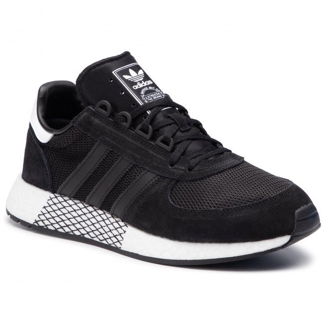 18. Adidas Marathon Tech for Unisex (Casual sneaker)Size: UK4, 5, 7, 8, 10N/p: RM550, now: RM245