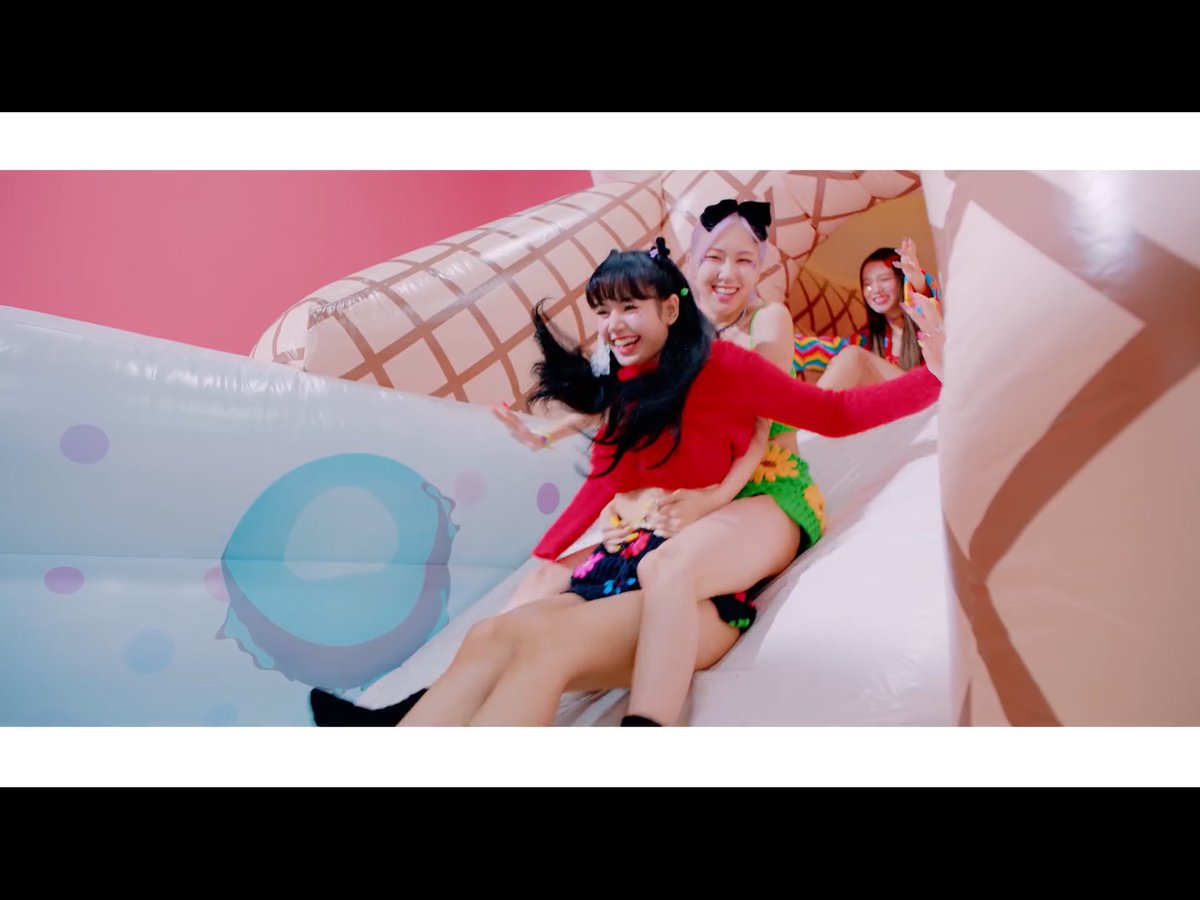  #IceCream   M/V stills a thread: @BLACKPINK  @selenagomez note: please do appreciate this... it takes a lot of time and isn’t as easy as it looks like.