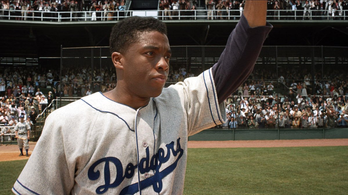 Ije_roqs's tweet photo. Truly heartbreaking 💔
To our....
Our Black Superhero; African King, 
Our barrier breaking Athlete; Supreme Court Judge..
Rest in Power ✊🏾
#WakandaForever #ChadwickBoseman https://t.co/wJD2Yy59Td
