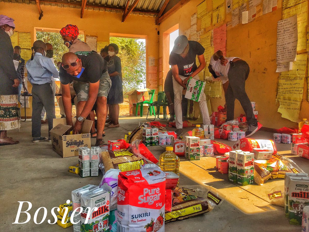 cycle_trans's tweet photo. We outchea in Mokgacha helping out. It’s about sharing and helping out. #travelphotography #Bosier https://t.co/nLISe5Qr3w