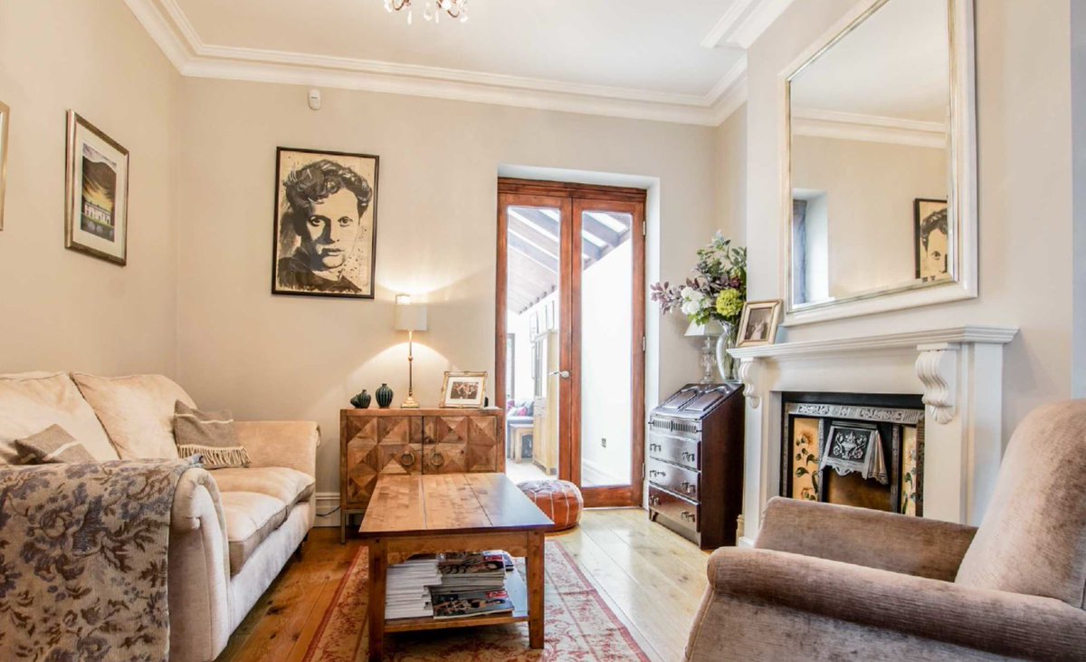 Some stunning properties launching today in Pontcanna, call 02920 20228135 for more info #cardiffproperty #newhome #HouseHunters #hernandcrabtree